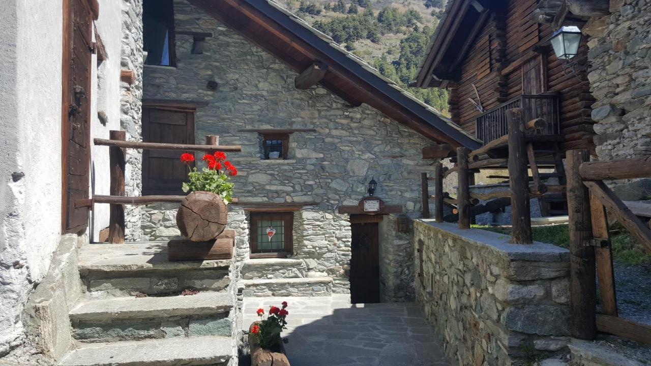 Antey-Saint-André Home Sweet Home מראה חיצוני תמונה